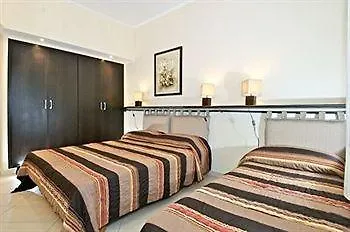 فندق مبيت وإفطار Emozioni Romane 4*